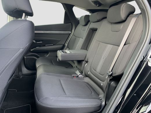 Hyundai Tucson 1.6 T-GDI 265pk PHEV Comfort Smart 4WD | Climate | Camera | Carplay | Keyless | Navigatie | Full ... ActivLease financial lease