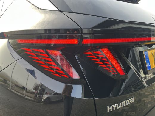 Hyundai Tucson 1.6 T-GDI 265pk PHEV Comfort Smart 4WD | Climate | Camera | Carplay | Keyless | Navigatie | Full ... ActivLease financial lease