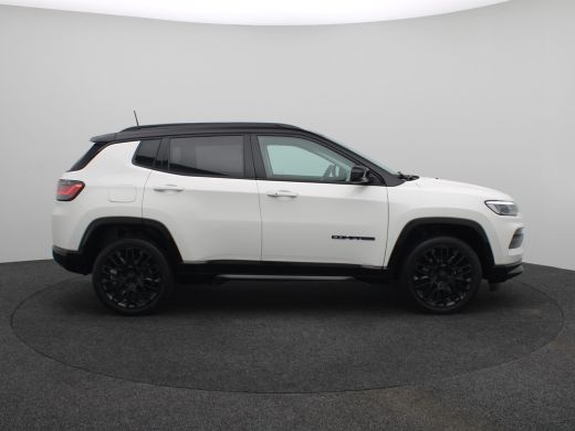 Jeep Compass 4xe 240 Plug-in Hybrid Electric S | Achterbank in delen neerklapbaar | Achterruitverwarming | Ach... ActivLease financial lease