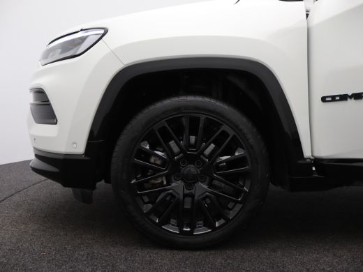 Jeep Compass 4xe 240 Plug-in Hybrid Electric S | Achterbank in delen neerklapbaar | Achterruitverwarming | Ach... ActivLease financial lease