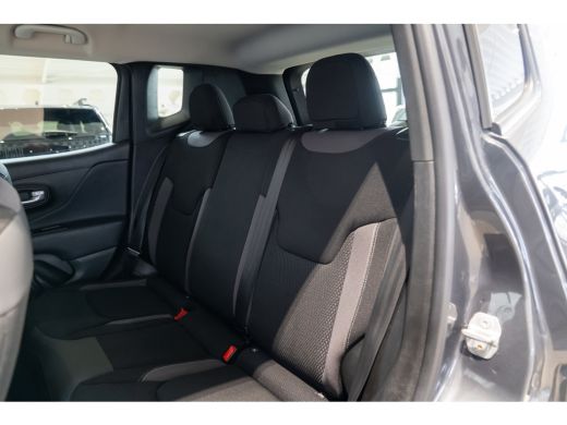 Jeep Renegade 1.5T e-Hybrid Limited Automaat | Achteruitrijcamera | Keyless | Navigatie | Climate Controle | Cr... ActivLease financial lease