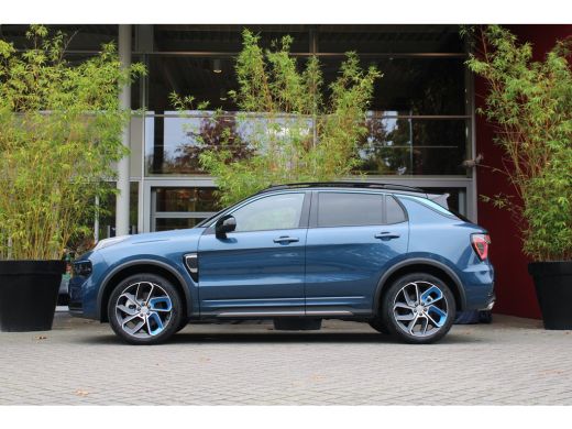 Lynk & Co 01 1.5 | 360 Camera | Sfeerverlichting | Adaptive Cruise | Panoramadak ActivLease financial lease