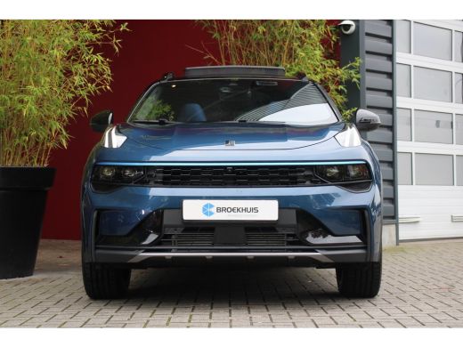 Lynk & Co 01 1.5 | 360 Camera | Sfeerverlichting | Adaptive Cruise | Panoramadak ActivLease financial lease