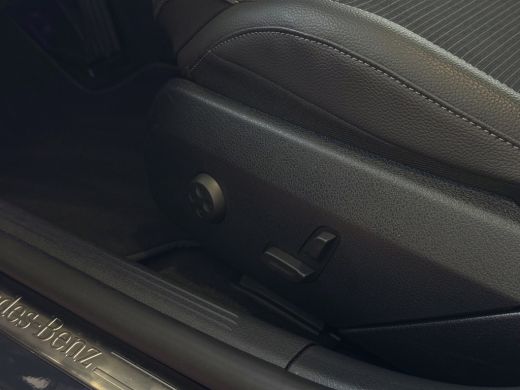 Mercedes-Benz C-Klasse 300e 313PK PHEV 12/2024 AVANTGARDE TREKHAAK HALF LEER CAMERA ELEK/STOEL/VERWARMD 12/2024 PHEV PLU... ActivLease financial lease