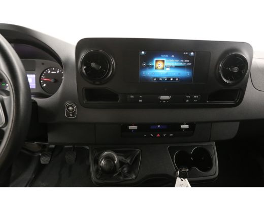 Mercedes-Benz Sprinter 211 CDI L2H2 | Airco | 3 Zits | Camera | Trekhaak | Carplay ActivLease financial lease