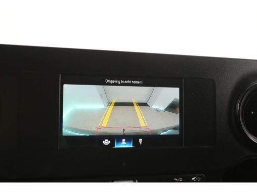Mercedes-Benz Sprinter 211 CDI L2H2 | Airco | 3 Zits | Camera | Trekhaak | Carplay ActivLease financial lease