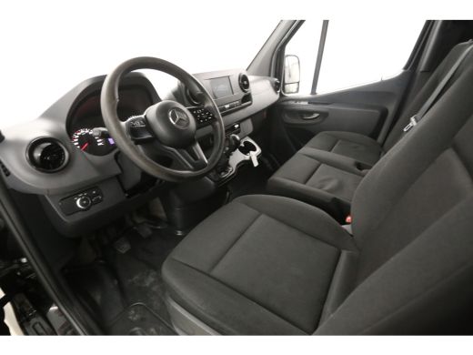 Mercedes-Benz Sprinter 211 CDI L2H2 | Airco | 3 Zits | Camera | Trekhaak | Carplay ActivLease financial lease