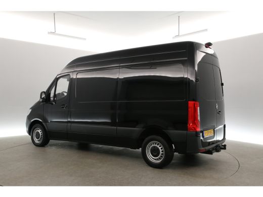 Mercedes-Benz Sprinter 211 CDI L2H2 | Airco | 3 Zits | Camera | Trekhaak | Carplay ActivLease financial lease