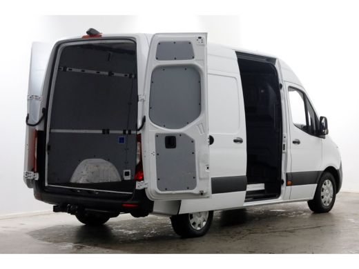 Mercedes-Benz Sprinter 317 CDI 170pk 9G Automaat L2H2 LED/Camera/Trekhaak 3500kg 01-2022 ActivLease financial lease