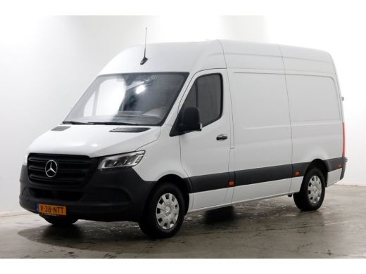 Mercedes-Benz Sprinter 317 CDI 170pk 9G Automaat L2H2 LED/Camera/Trekhaak 3500kg 01-2022 ActivLease financial lease