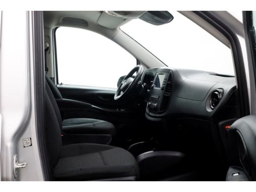 Mercedes-Benz Vito 114 CDI 136pk Compact 9G Automaat 2x Schuifdeur/LED/Camera/Inrichting 09-2022 ActivLease financial lease