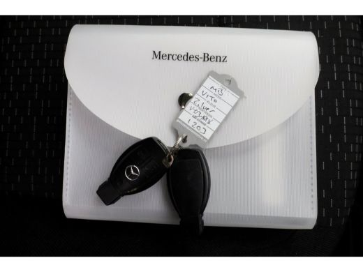 Mercedes-Benz Vito 114 CDI 136pk Compact 9G Automaat 2x Schuifdeur/LED/Camera/Inrichting 09-2022 ActivLease financial lease