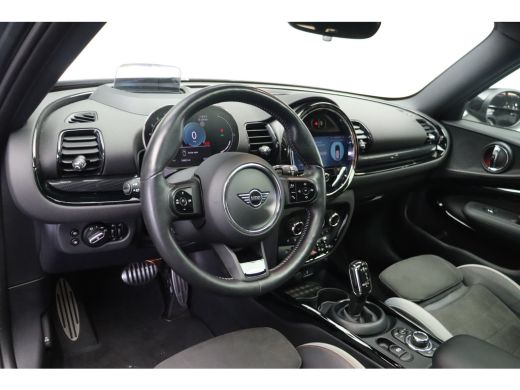 Mini Clubman Cooper S JCW Automaat / Panoramadak / Achteruitrijcamera / Sportonderstel / Stuurverwarming / Com... ActivLease financial lease