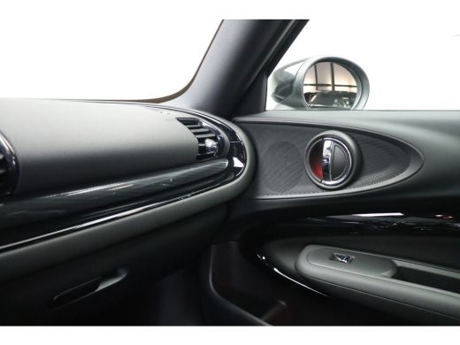 Mini Clubman Cooper S JCW Automaat / Panoramadak / Achteruitrijcamera / Sportonderstel / Stuurverwarming / Com... ActivLease financial lease