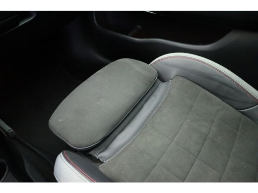 Mini Clubman Cooper S JCW Automaat / Panoramadak / Achteruitrijcamera / Sportonderstel / Stuurverwarming / Com... ActivLease financial lease