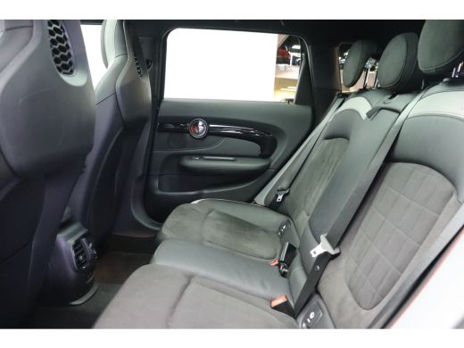 Mini Clubman Cooper S JCW Automaat / Panoramadak / Achteruitrijcamera / Sportonderstel / Stuurverwarming / Com... ActivLease financial lease