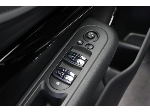 Mini Clubman Cooper S JCW Automaat / Panoramadak / Achteruitrijcamera / Sportonderstel / Stuurverwarming / Com... ActivLease financial lease