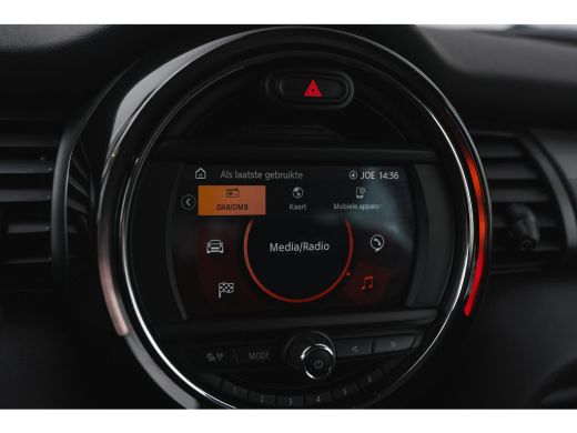 Mini Cooper Cooper Salt / LED / Airconditioning / Cruise Control / Navigatie ActivLease financial lease