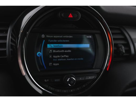 Mini Cooper Cooper Salt / LED / Airconditioning / Cruise Control / Navigatie ActivLease financial lease