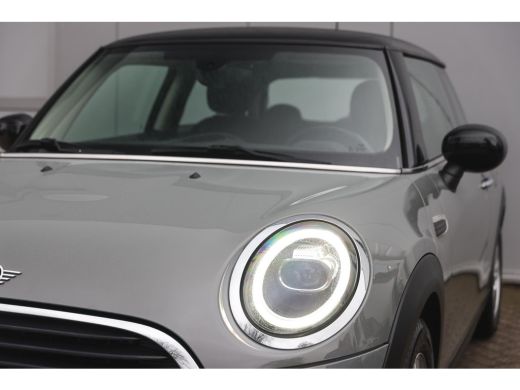 Mini Cooper Cooper Salt / LED / Airconditioning / Cruise Control / Navigatie ActivLease financial lease