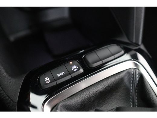 Opel Corsa 1.2 GS Line | Dealer Onderhouden! | 1e Eigenaar! | Navi By App | Airco | Cruise Control | DAB | L... ActivLease financial lease