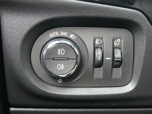 Opel Corsa-e Elegance 50 kWh | SOH 92% | ADAPTIVE CRUISE | DODEHOEKDETECTIE | STOEL+STUURVERWARMING | APPLE CA... ActivLease financial lease