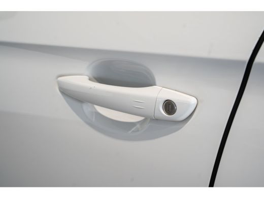 Opel Grandland X 1.2 Turbo Innovation | Trekhaak | Camera | Dodehoek bewaking | Navigatie | Apple Carplay & Androi... ActivLease financial lease