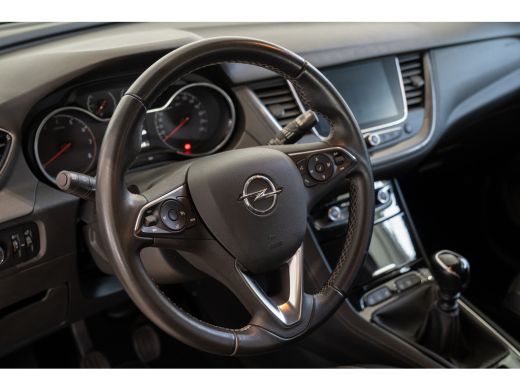 Opel Grandland X 1.2 Turbo Innovation | Trekhaak | Camera | Dodehoek bewaking | Navigatie | Apple Carplay & Androi... ActivLease financial lease