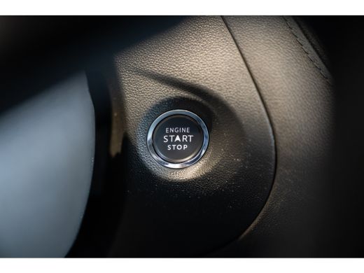 Opel Grandland X 1.2 Turbo Innovation | Trekhaak | Camera | Dodehoek bewaking | Navigatie | Apple Carplay & Androi... ActivLease financial lease