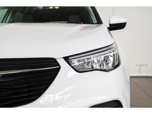 Opel Grandland X 1.2 Turbo Innovation | Trekhaak | Camera | Dodehoek bewaking | Navigatie | Apple Carplay & Androi... ActivLease financial lease