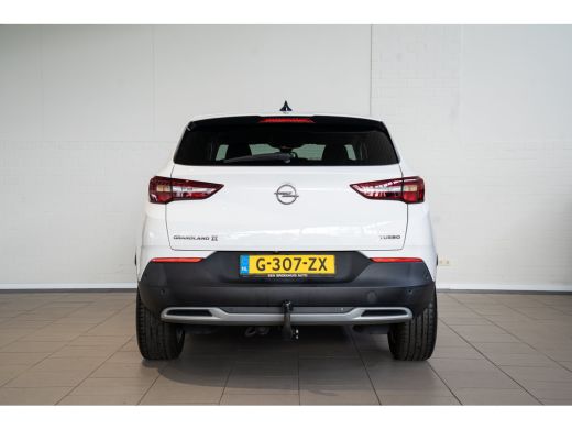 Opel Grandland X 1.2 Turbo Innovation | Trekhaak | Camera | Dodehoek bewaking | Navigatie | Apple Carplay & Androi... ActivLease financial lease