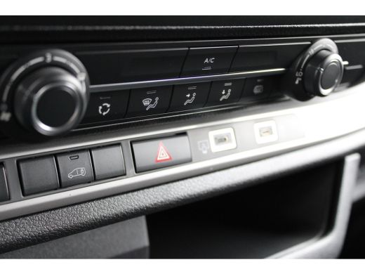 Opel Vivaro-e L3 50 kWh Airco | Betimmering Laadruimte | 8 Jaar Garantie | Camera | Apple Carplay | ActivLease financial lease