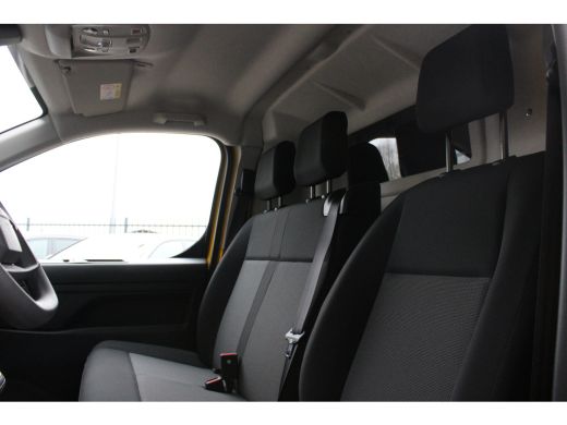 Opel Vivaro-e L3 75 kWh | Airco | Betimmering Laadruimte | 8 jaar garantie | Camera | Apple Carplay | ActivLease financial lease