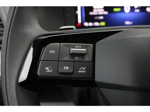 Opel Vivaro-e L3 75 kWh | Airco | Betimmering Laadruimte | 8 jaar garantie | Camera | Apple Carplay | ActivLease financial lease