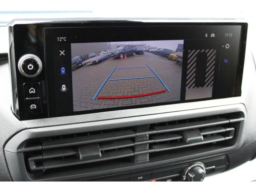 Opel Vivaro-e L3 75 kWh | Airco | Betimmering Laadruimte | 8 jaar garantie | Camera | Apple Carplay | ActivLease financial lease