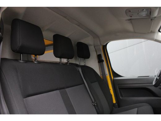 Opel Vivaro-e L3 75 kWh | Airco | Betimmering Laadruimte | 8 jaar garantie | Camera | Apple Carplay | ActivLease financial lease