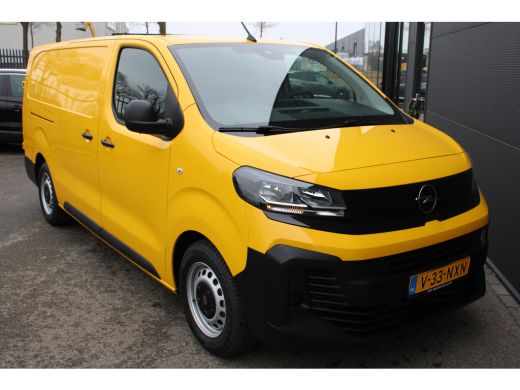 Opel Vivaro-e L3 75 kWh | Airco | Betimmering Laadruimte | 8 jaar garantie | Camera | Apple Carplay | ActivLease financial lease
