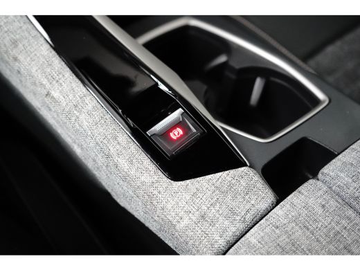 Peugeot 3008 1.2 Hybrid 136PK Allure | Camera | Parkeersensoren | Keyless | Apple Carplay / Android Auto | | C... ActivLease financial lease
