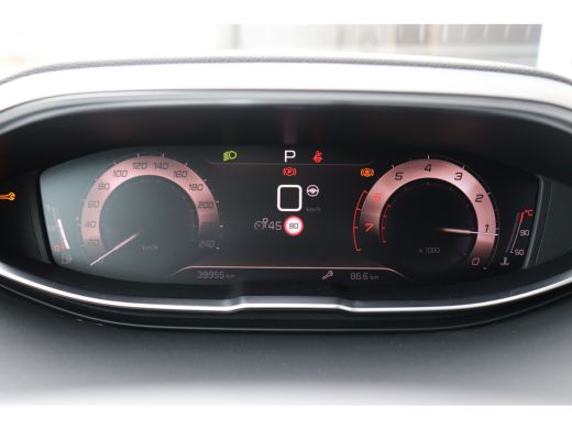 Peugeot 5008 1.2 PURETECH 130PK 7-ZITS GT PACK AUTOMAAT / NAVI / CLIMA / PDC / 19" LMV / CAMERA / KEYLESS / FU... ActivLease financial lease