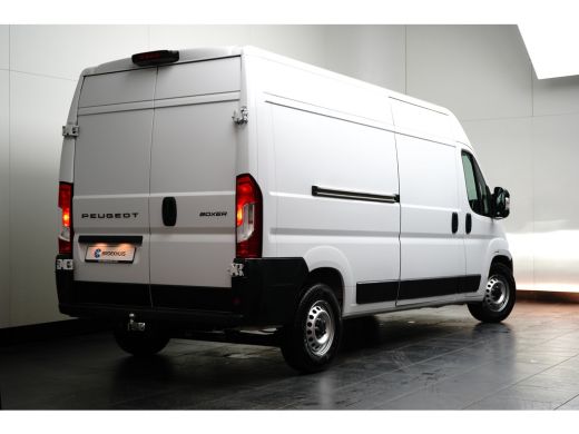 Peugeot Boxer 2.2D L3H2 140PK Automaat Betimmering | Achteruitrijcamera | Cruise Control | Navi by app | BPM vrij! ActivLease financial lease