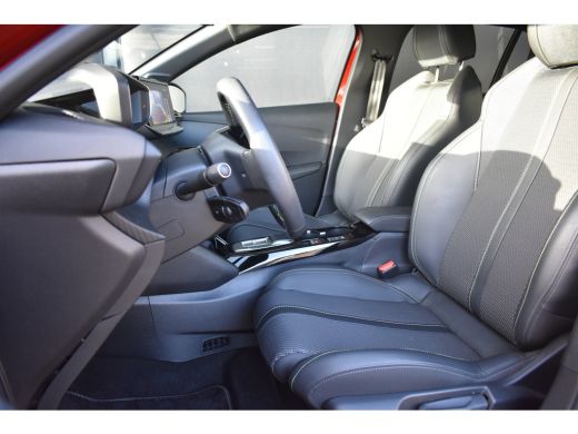 Peugeot e-208 EV GT 51 kWh 97%SOH! | Navigatie | Achteruitrijcamera | Apple Carplay | Android Auto | Climate Co... ActivLease financial lease