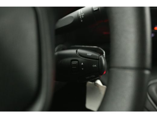 Peugeot Partner 1.2 | 111PK | Benzine | Airco | Cruise | Carplay | Navi | Parkeersens. ActivLease financial lease