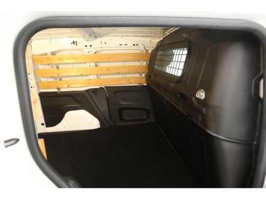 Peugeot Partner 1.2 | 111PK | Benzine | Airco | Cruise | Carplay | Navi | Parkeersens. ActivLease financial lease