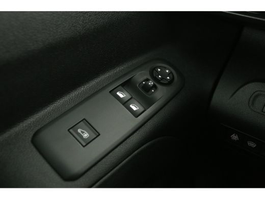 Peugeot Partner 1.5 BlueHDI L2 | 102PK | 3 Zits | Airco | Cruise | Carplay | Trekh. | Stoelverw. ActivLease financial lease