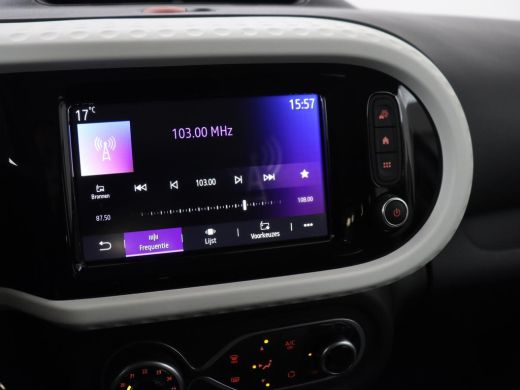 Renault Twingo Z.E. R80 Collection | SOH 91% | 3 Fase | Carplay | Climate control | DAB | Elektrische ramen | Sp... ActivLease financial lease