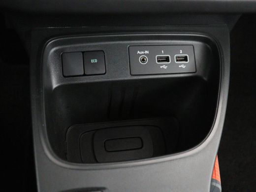 Renault Twingo Z.E. R80 Collection | SOH 91% | 3 Fase | Carplay | Climate control | DAB | Elektrische ramen | Sp... ActivLease financial lease