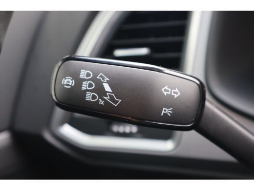 Seat Ateca FR Business Intense 150PK | Achteruitrijcamera | Airconditioning automatisch met 2-zone-temperatu... ActivLease financial lease