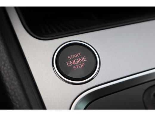 Seat Ateca FR Business Intense 150PK | Achteruitrijcamera | Airconditioning automatisch met 2-zone-temperatu... ActivLease financial lease