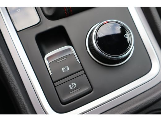 Seat Ateca FR Business Intense 150PK | Achteruitrijcamera | Airconditioning automatisch met 2-zone-temperatu... ActivLease financial lease