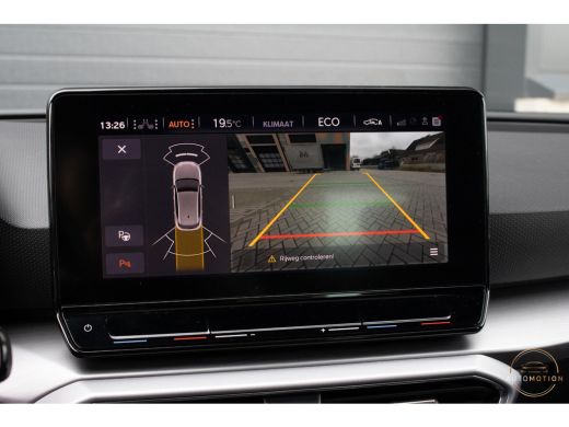 Seat Leon 1.4 TSI eHybrid PHEV FR Bus. Intens. PANO MEMORY CAMERA ADAPTIEF ActivLease financial lease